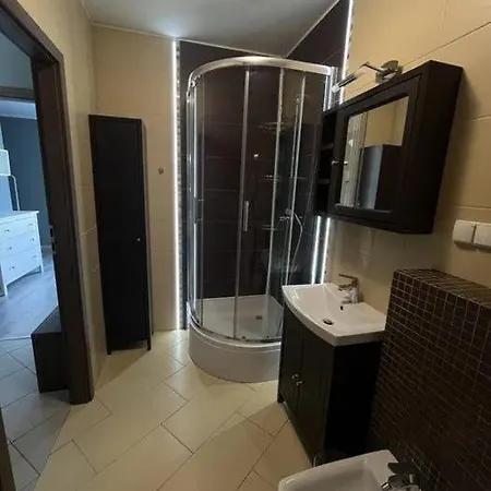 Apartment Mieszkanie Nad Barem Mlecznym *